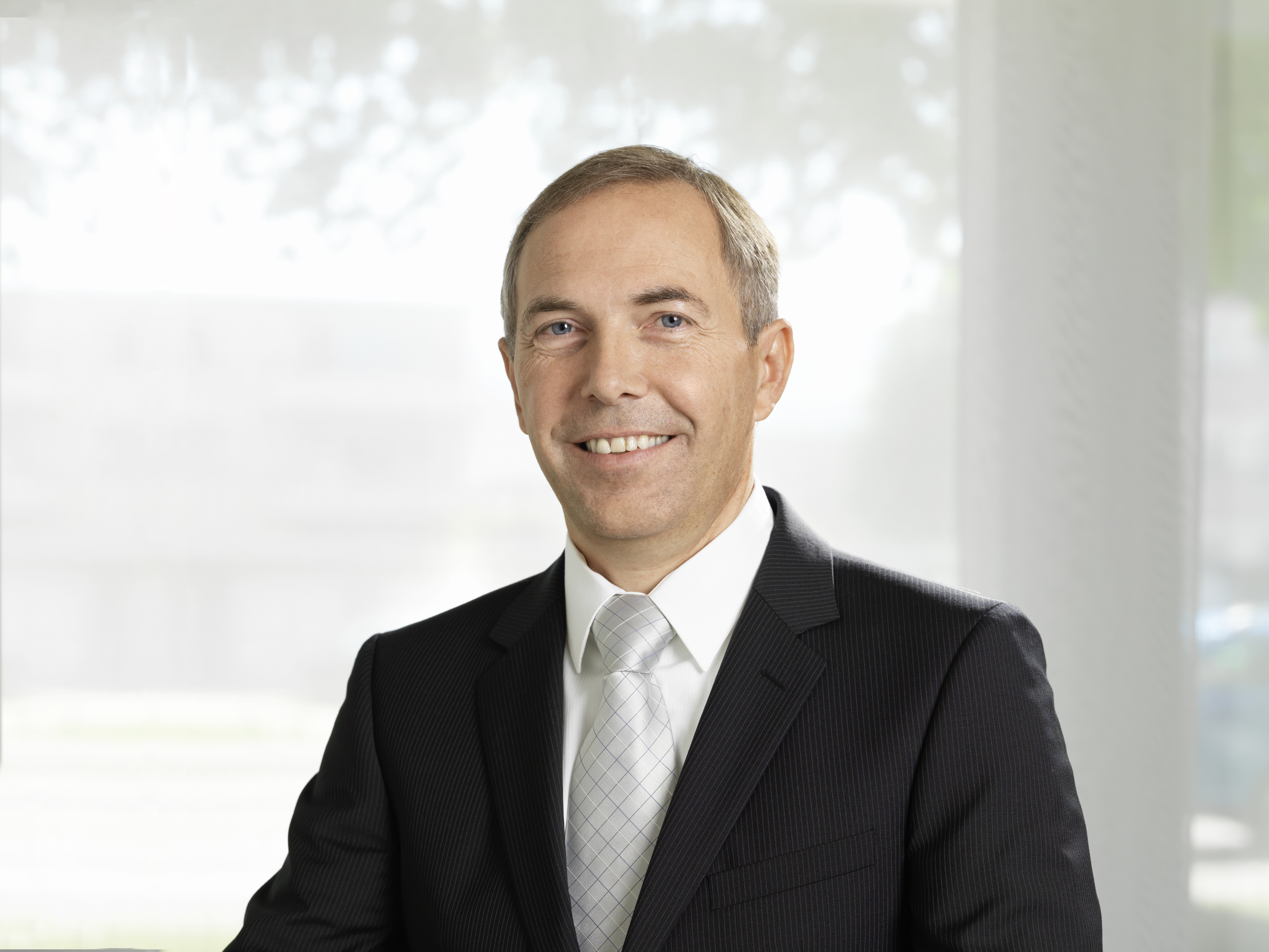 SIKA НА ВЕРНОМ ПУТИ К УСТАНОВЛЕНИЮ РЕКОРДОВ ПОСЛЕ ПЕРВЫХ ДЕВЯТИ МЕСЯЦЕВ — УВЕРЕННЫЙ РОСТ ПРОДАЖ И ПОКАЗАТЕЛЯ EBIT